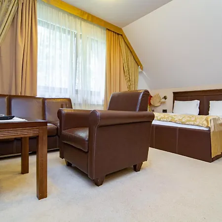 Pina Apartment