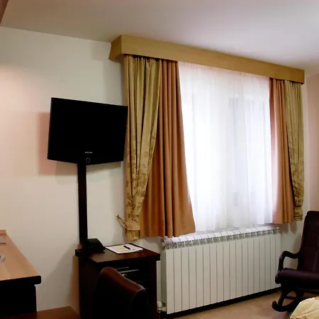 Apartment Pina *